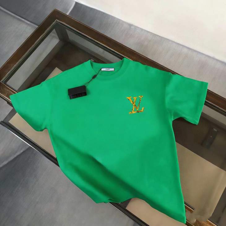 Picture of Louis Vuitton T Shirts Short _SKULVM-5XL13xr088144